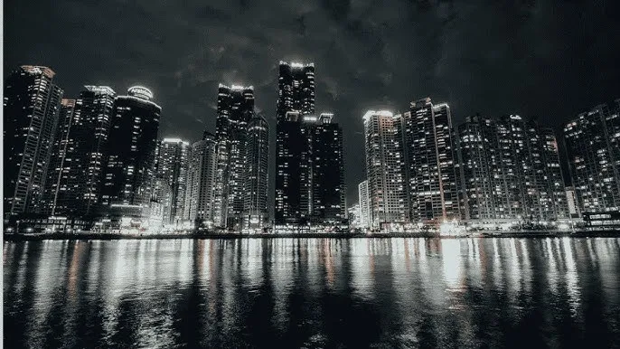 福利姬图片 - 城市之光：霓虹背后的人间烟火